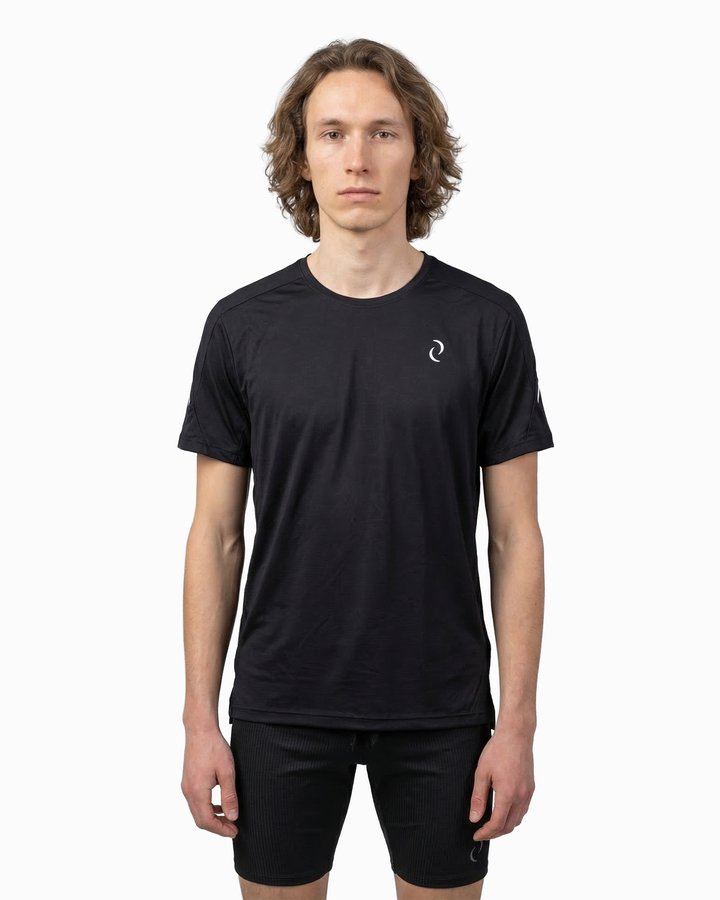 AeroGrid Performance Shirt in Black